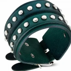 Bredt læderarmbånd med nitter - rød+petroleum+oliven