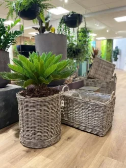 Firkantede rattan krukker med hjul - 40cm + 50cm