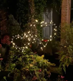 Hjerter med spyd i bukket rå jern til have og krukker - Sæt 2stk