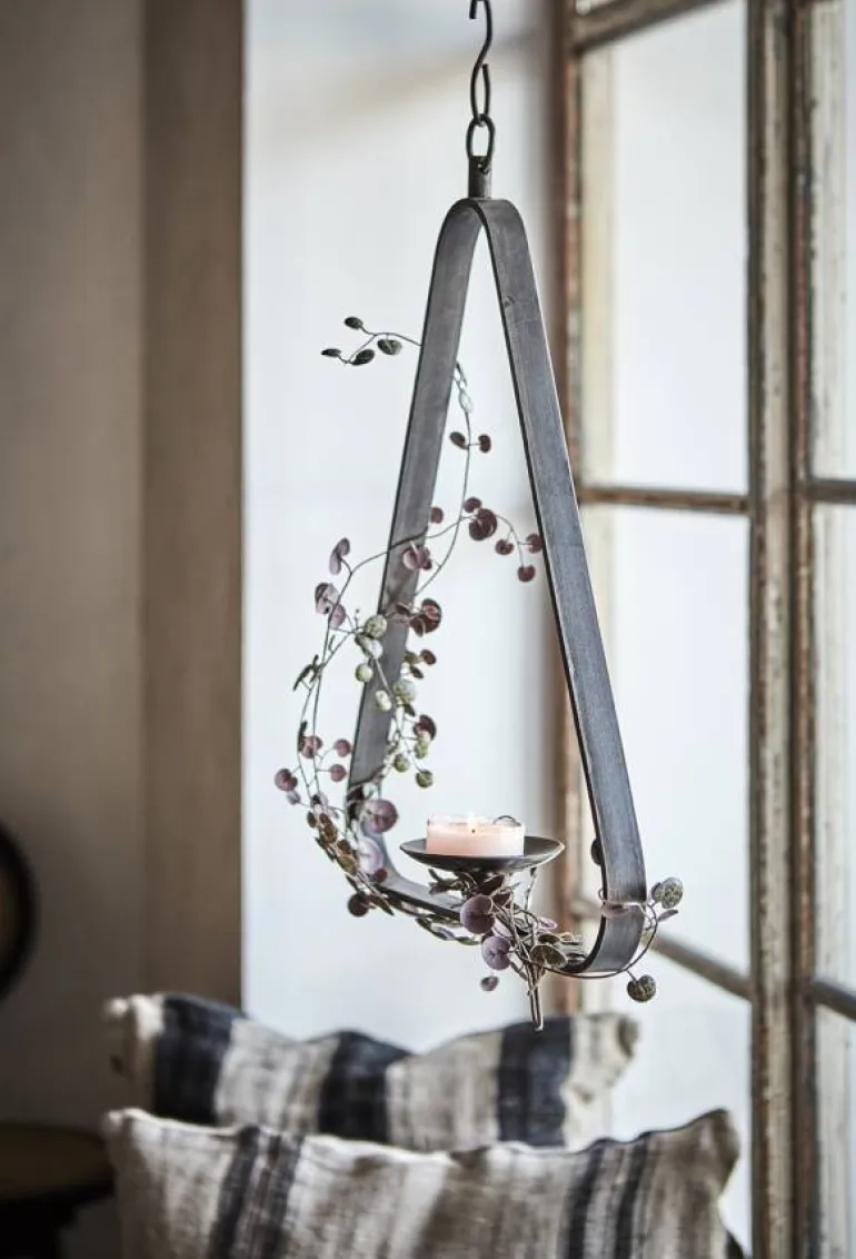 Hængelysestage i jern