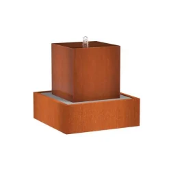 Kubisk Vandfontæne i corten stål med vandkar og LED lys