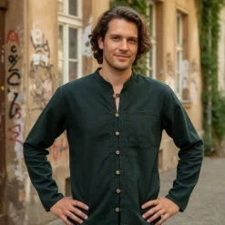 Langærmet skjorte med lav krave til mænd / Sort - Bordeaux - Lime - Blå / Bondeskjorte