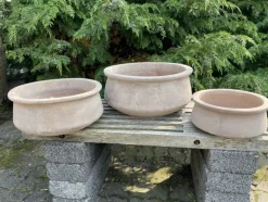 Lave runde Terracotta krukker i lys choko farve - Sæt 3stk