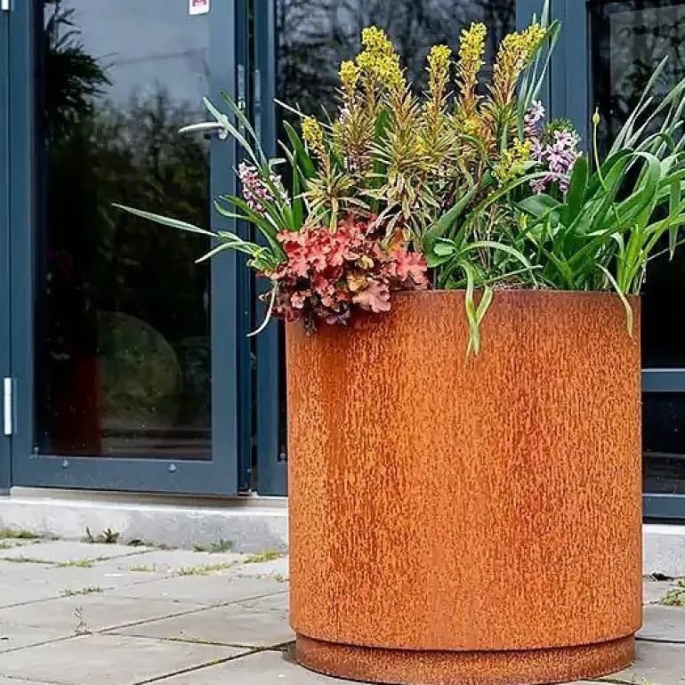 Stor Krukke i Corten / rust med hjul - H.60xØ.60 +H.75xØ.80 + H.90xØ.96