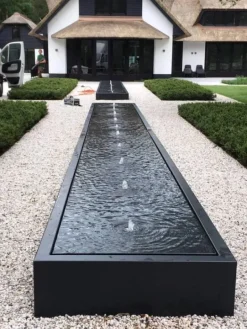 Store aflange vandfontæner i aluminium - op til 6 meter