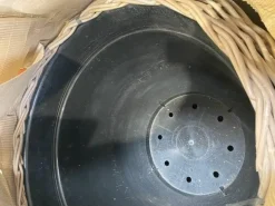 Store rattanpotter / pilepotter med indsats - Ø.55 - (Drypot)