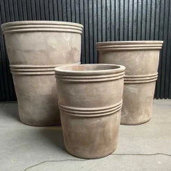 Terracotta krukker i sæt - 3stk i lys choko